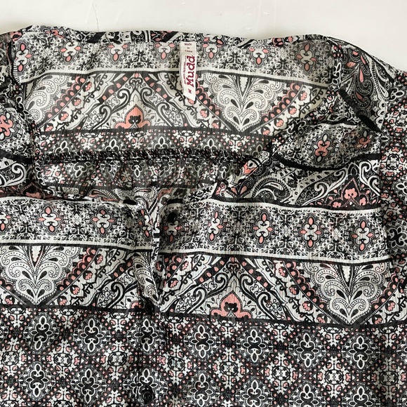 Mudd Women's Paisley Sheer Top Shirt Medium Y2K Black Soft Rose Boho Festival - Picture 6 of 16